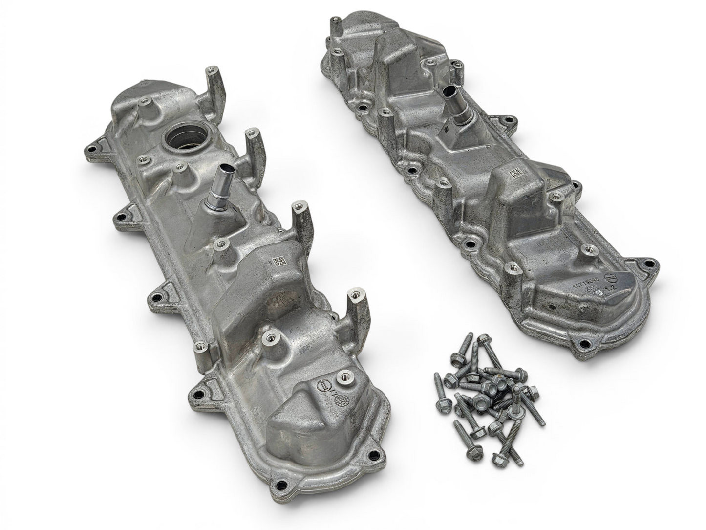 2016-2024 Camaro CTSV CT4 Gen V LT4 6.2L Wet Sump Valve Covers OEM GM