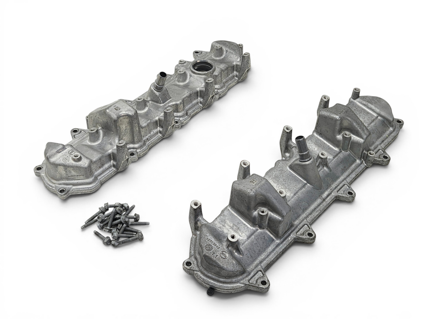 2016-2024 Camaro CTSV CT4 Gen V LT4 6.2L Wet Sump Valve Covers OEM GM