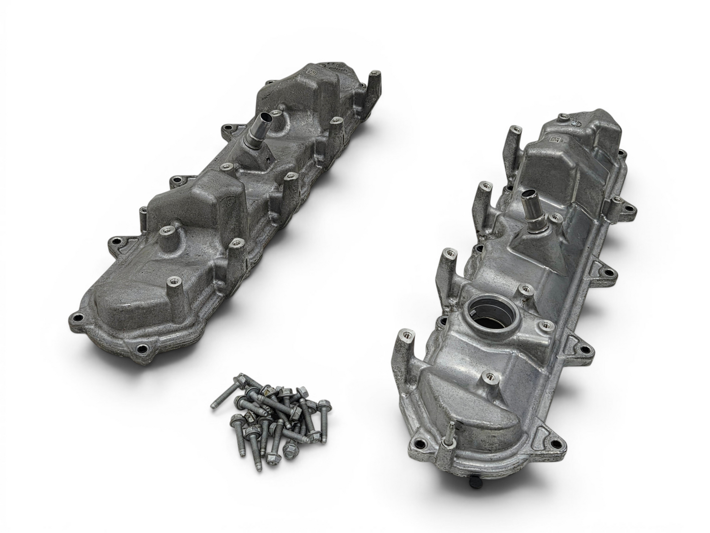2016-2024 Camaro CTSV CT4 Gen V LT4 6.2L Wet Sump Valve Covers OEM GM
