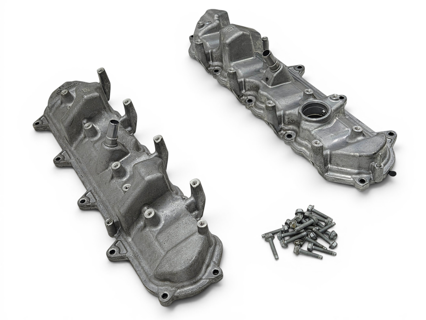 2016-2024 Camaro CTSV CT4 Gen V LT4 6.2L Wet Sump Valve Covers OEM GM