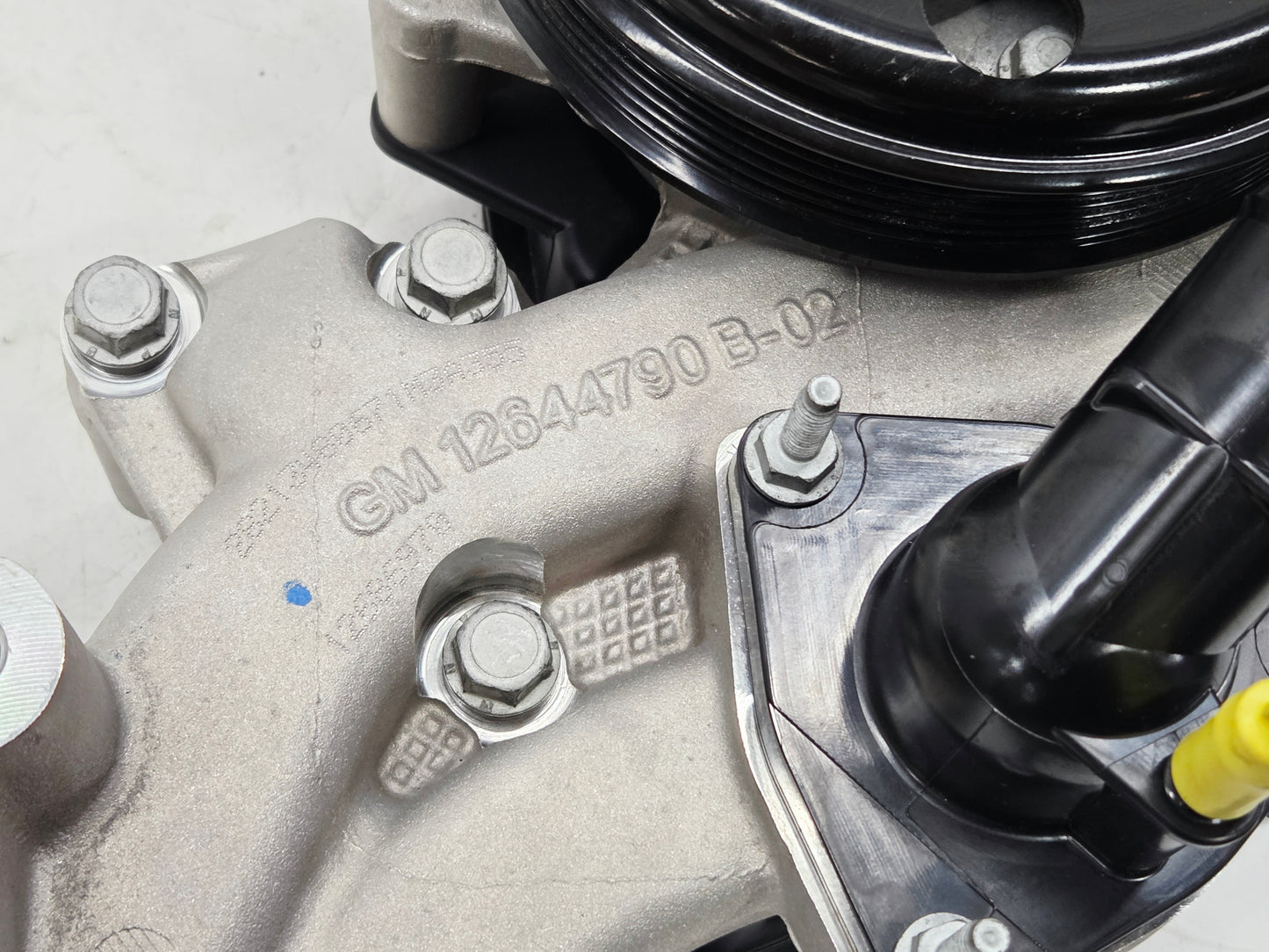 2021-2024 Camaro CTSV GENV LT1 LT4 6.2L Water Pump with Separator OEM GM