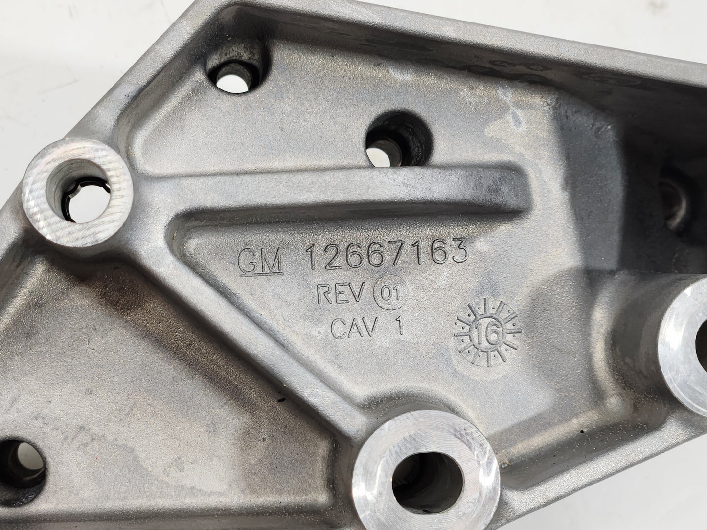 2016-2024 Camaro ZL1 CTSV Front Accessory Bracket OEM GM 12667163