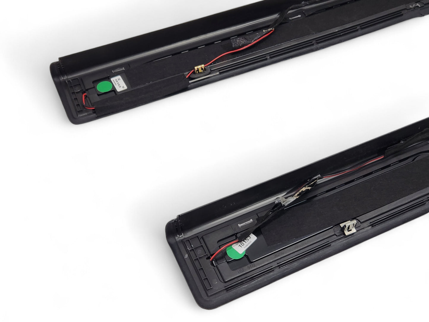 2016-2024 Chevrolet Camaro Coupe Illuminated Door Sill Plates 84127637 *READ*