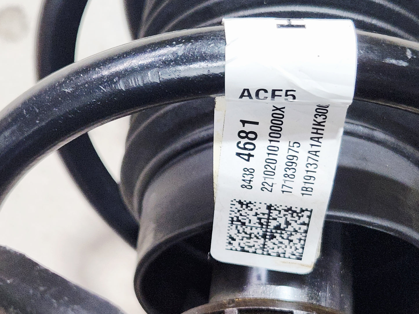 2016-2024 Camaro MRC FE4 Front Right Passenger Shock Strut Assembly OEM GM