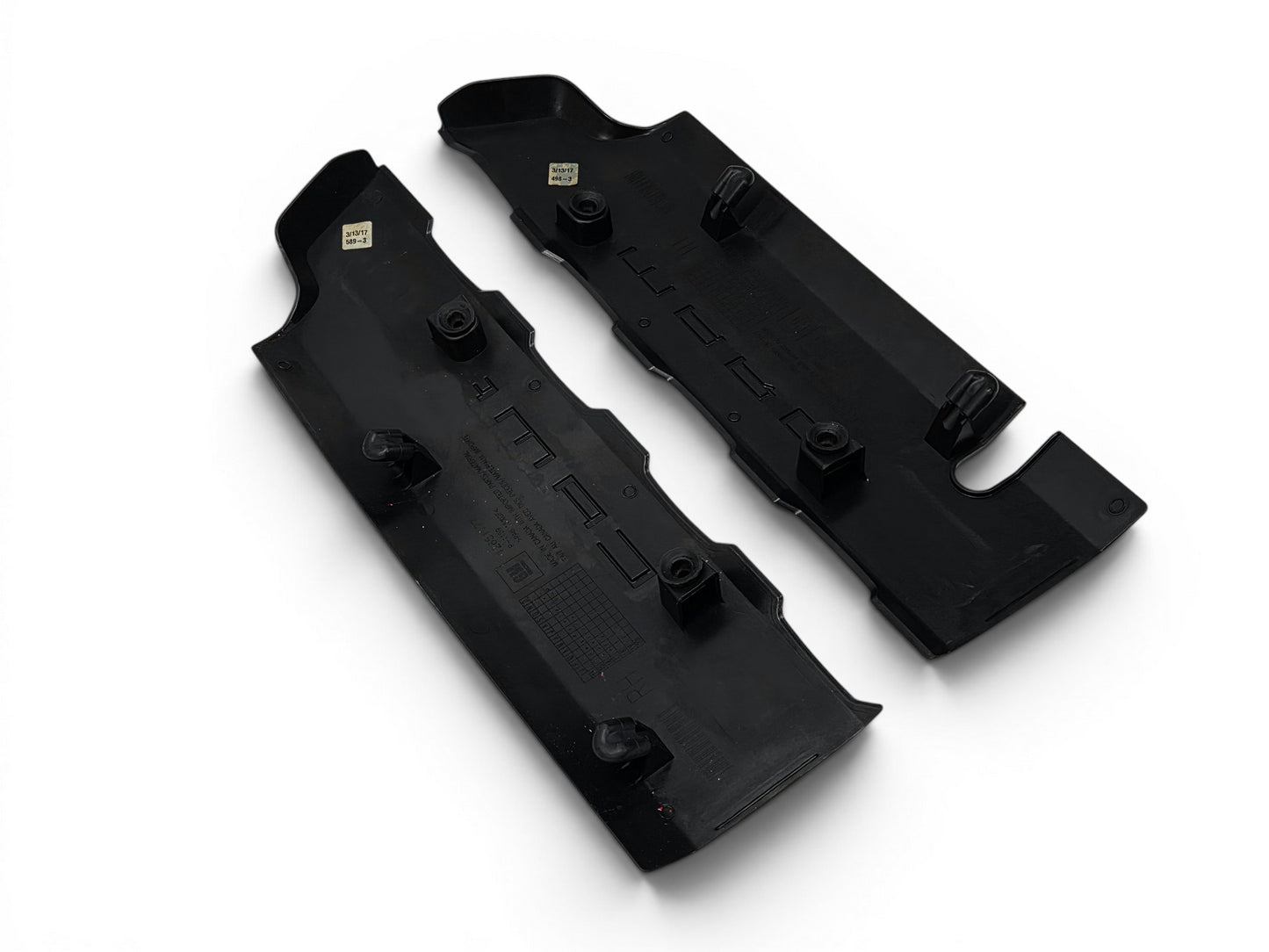 2016-2024 Chevy Camaro SS LT1 6.2L Engine Fuel Rail Covers Pair Black OEM GM