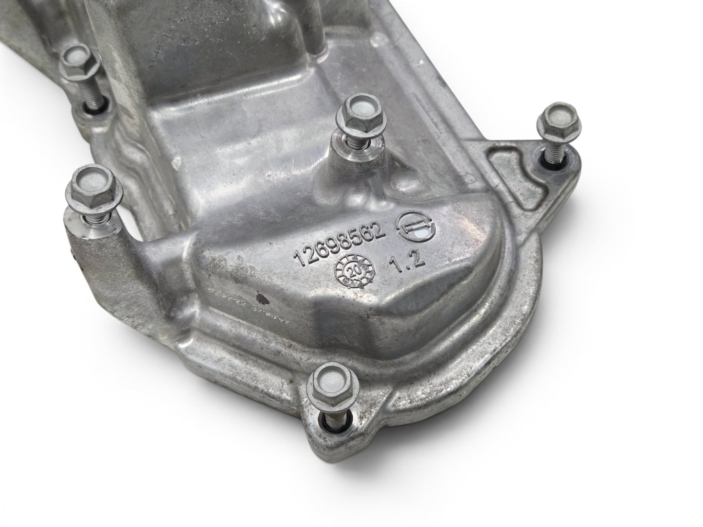 Send it Auto Parts OEM GM valve cover for 6.2L V8 LT1 LT4 engines with part number 12698562 visible