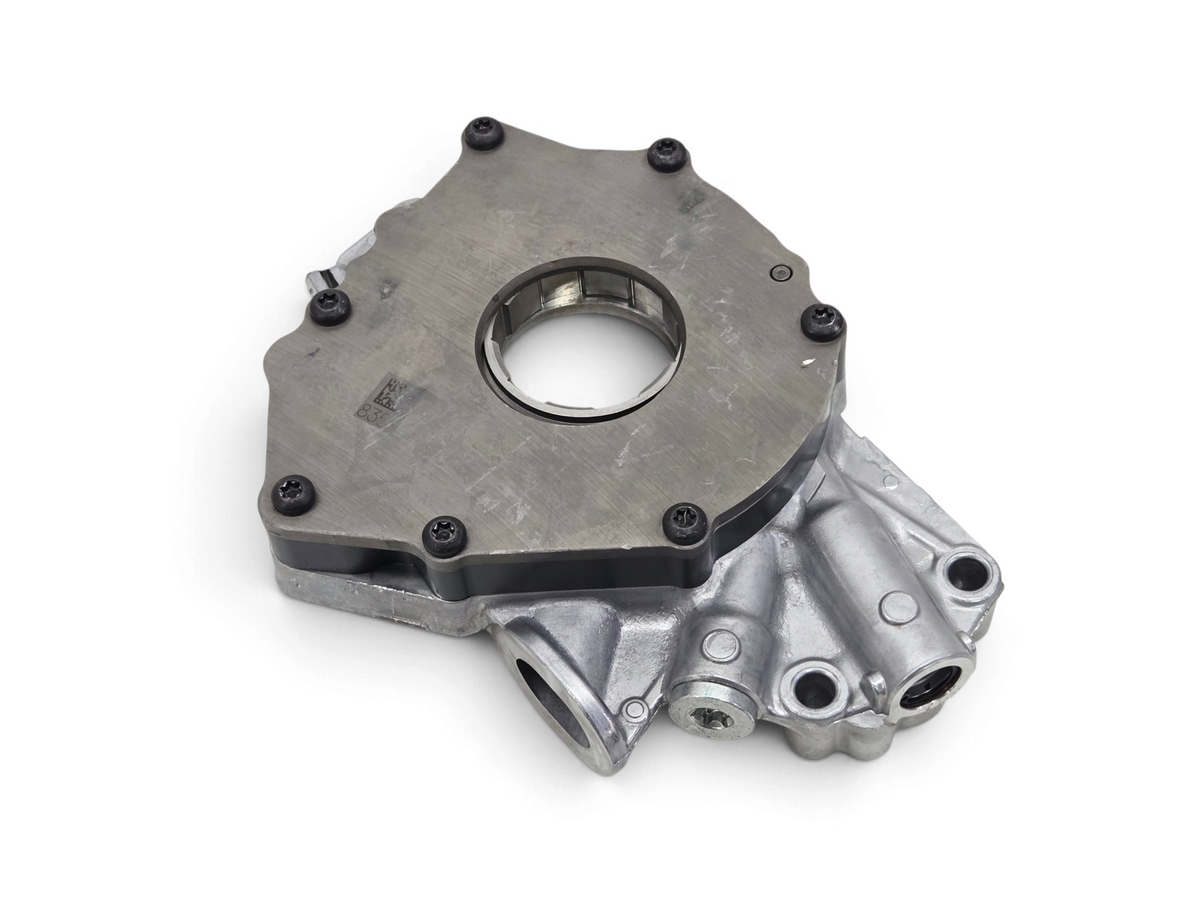 2019-2025 Silverado Sierra Tahoe Yukon L87 6.2L L8T 6.6L Engine Oil Pump OEM GM
