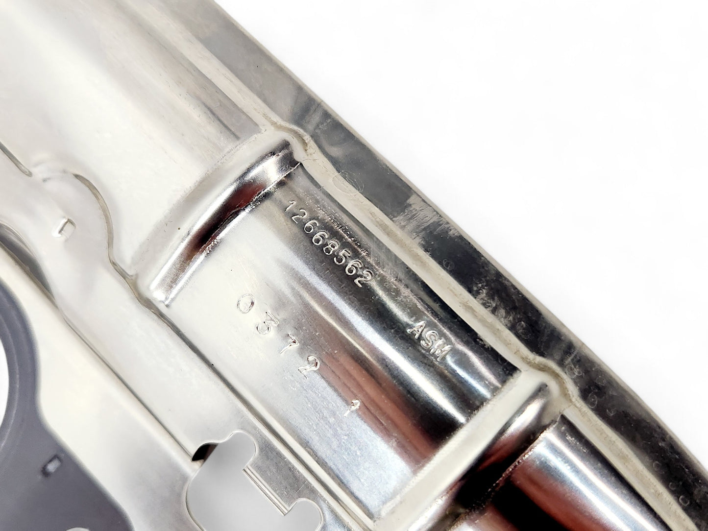 2020-2025 Chevy Corvette C8 Exhaust Manifold Gasket Set OEM GM 12668562