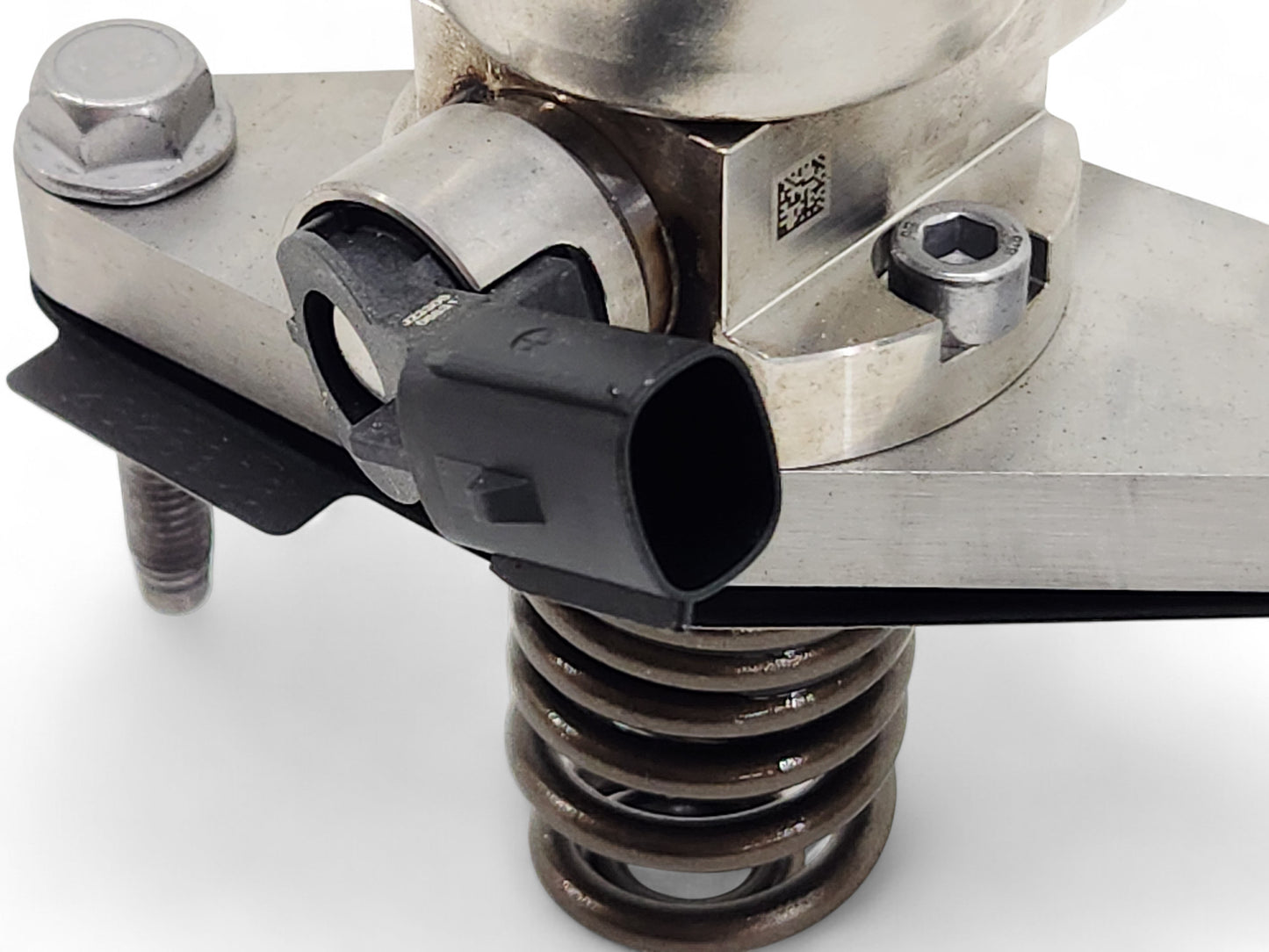 2020-2024 GM 6.6L 6.2L L8T LT2 V8 Gas High Pressure Fuel Pump OEM GM