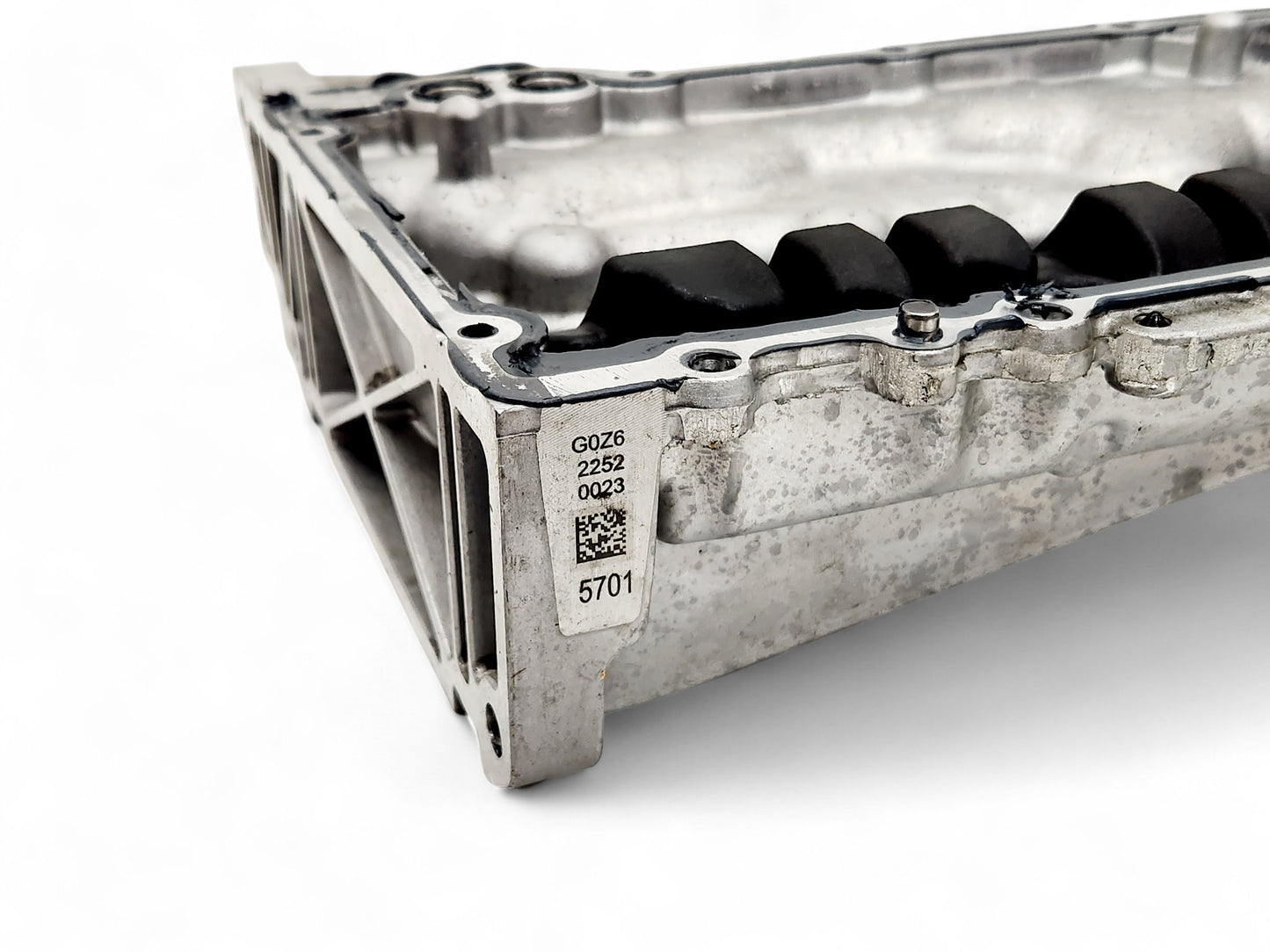 2020-2025 Chevy Corvette C8 LT2 6.2L Engine Oil Pan OEM GM 12695701
