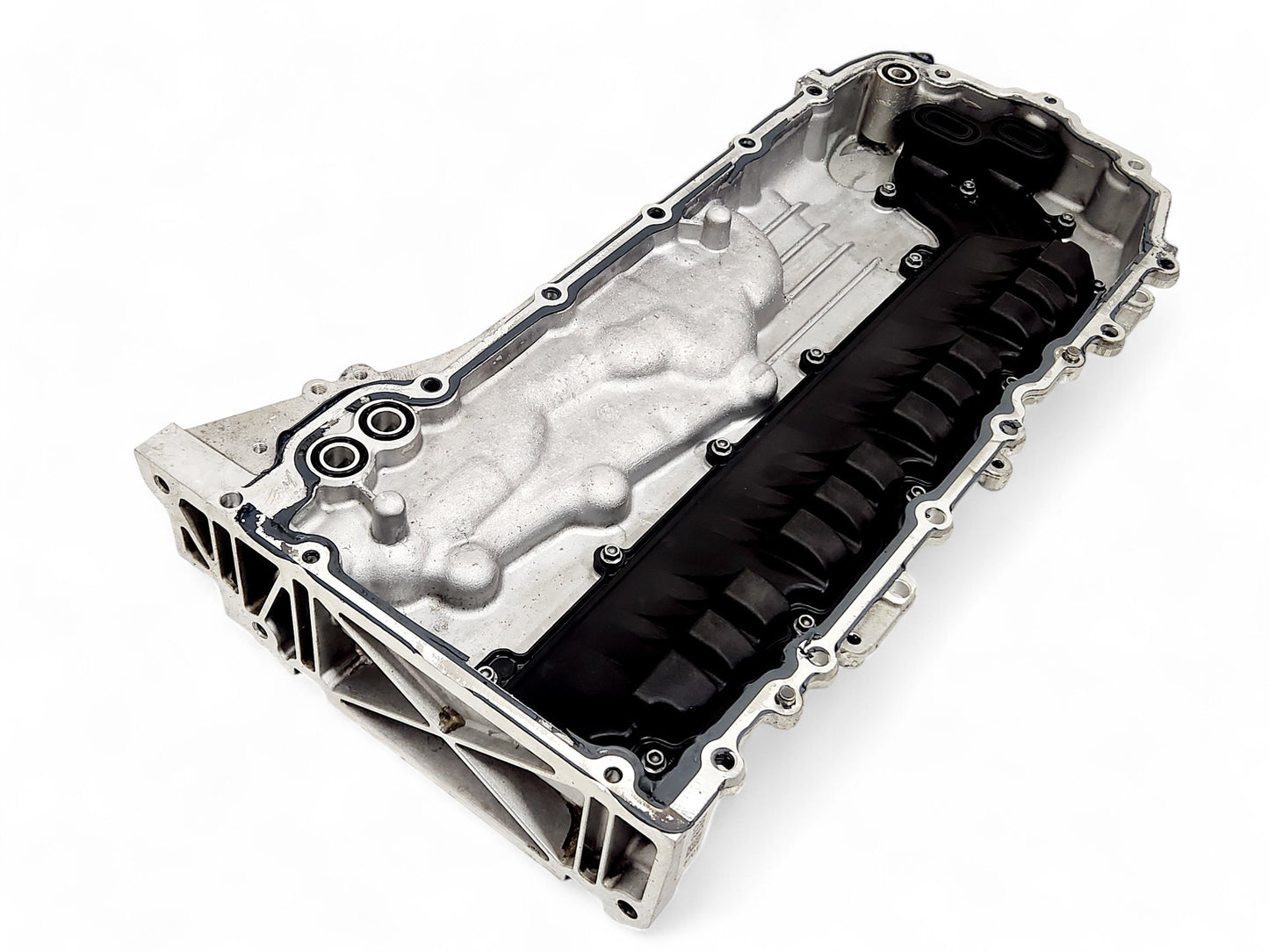 2020-2025 Chevy Corvette C8 LT2 6.2L Engine Oil Pan OEM GM 12695701