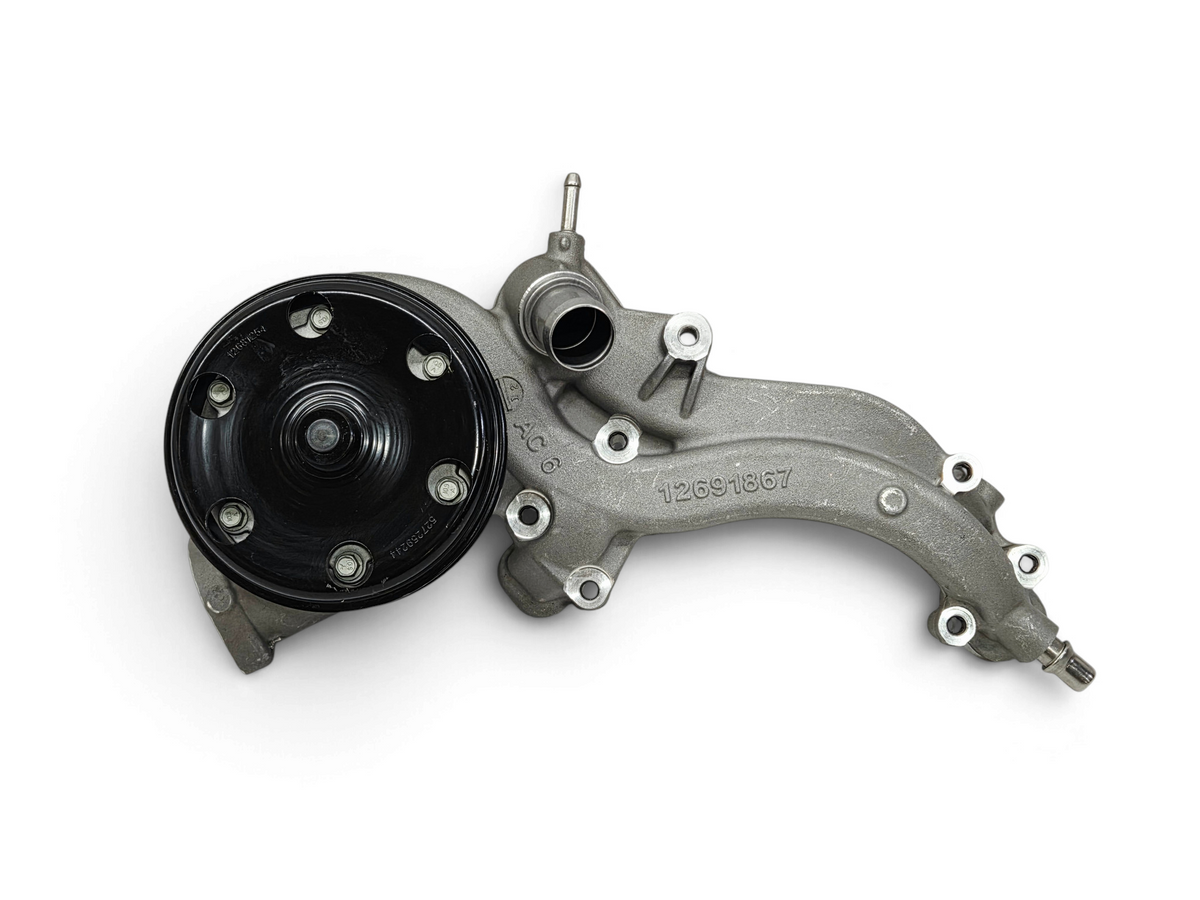 2020-2026 Chevy Corvette C8 LT2 6.2L Water Pump with manifold OEM GM