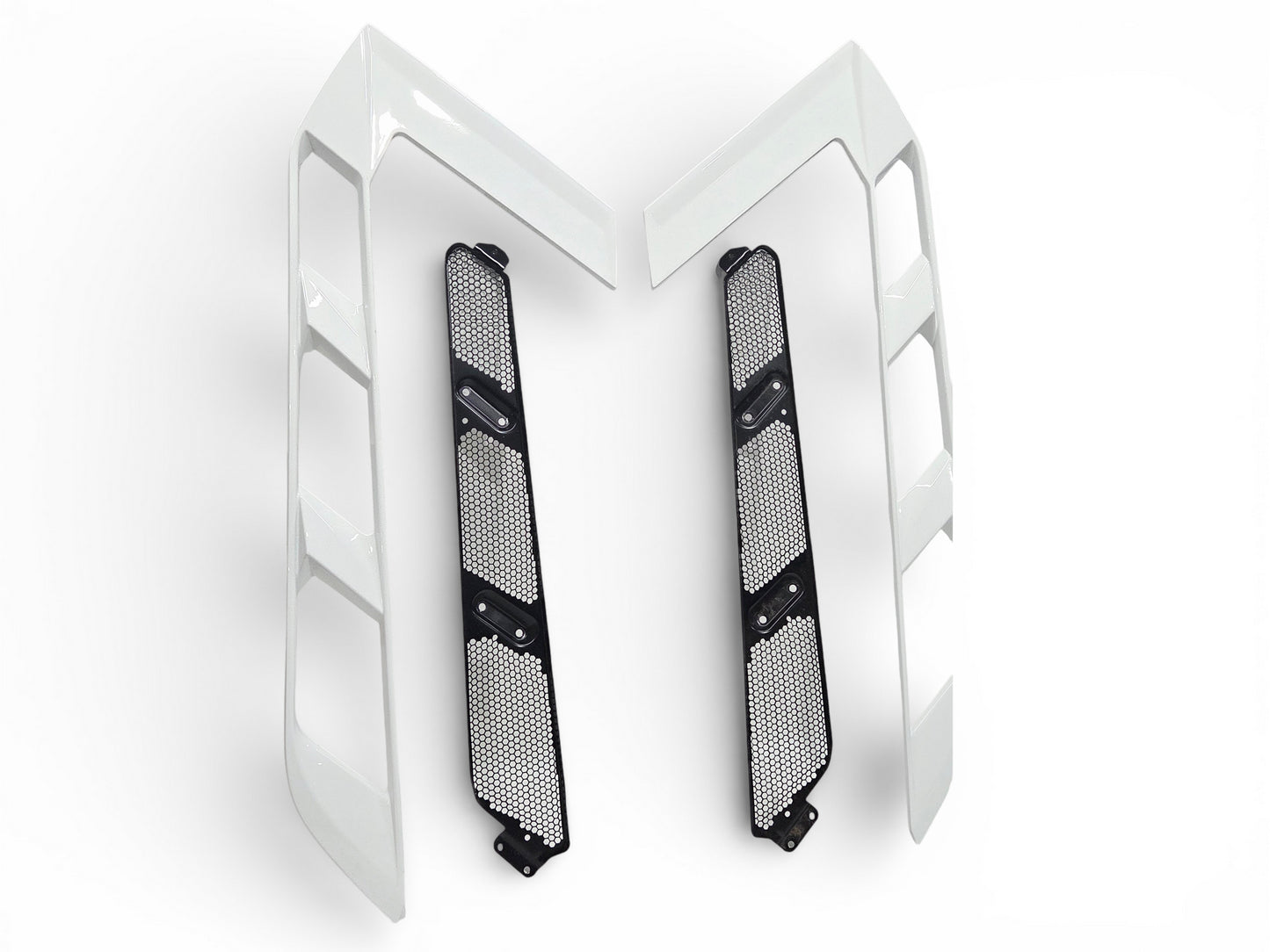 2020-2026 Corvette C8 Coupe Engine Cover trim and Mesh Artic White OEM GM
