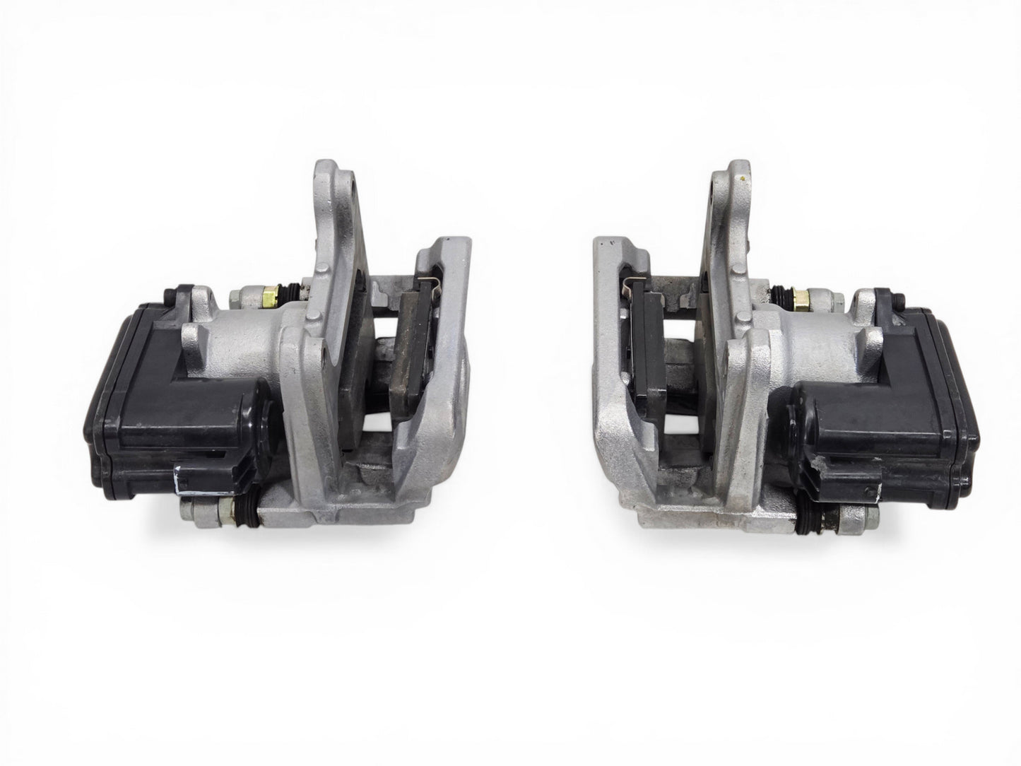 2021-2025 Escalade Tahoe Yukon Rear Brake Calipers Pads Actuators OEM GM