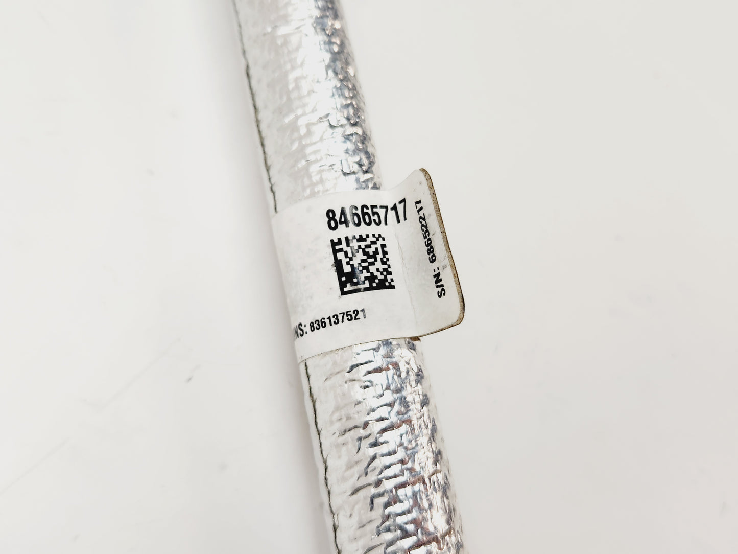 2020-2023 Chevy Corvette C8 Fuel Tank Vent Hose OEM GM 84665717