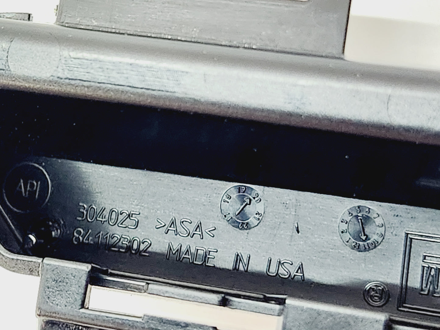 2019-2024 Chevy Camaro SS Front Grille Gray Emblem with Bracket OEM GM