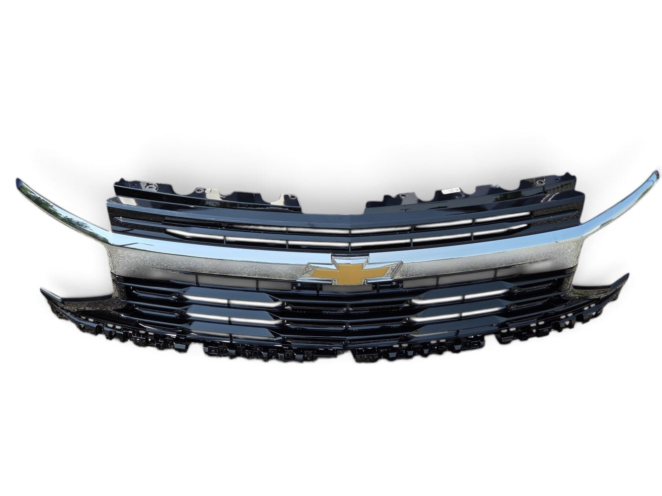 Send it Auto Parts OEM black and chrome front grille assembly for 2025-2027 Chevrolet Tahoe and Suburban vehicles