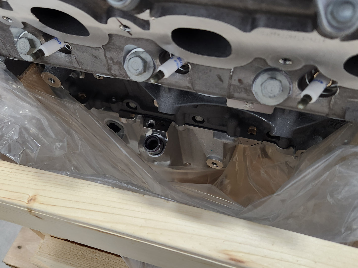 2022-2024 Camaro ZL1 6.2L LT4 Wet Sump Long Block Engine OEM GM - New