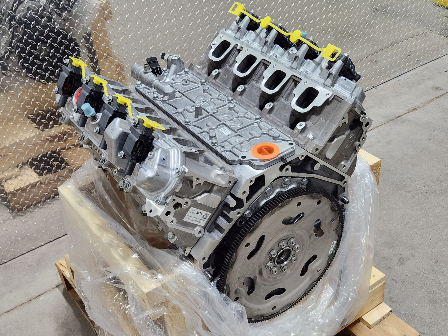 2022-2024 Camaro ZL1 6.2L LT4 Wet Sump Long Block Engine OEM GM - New