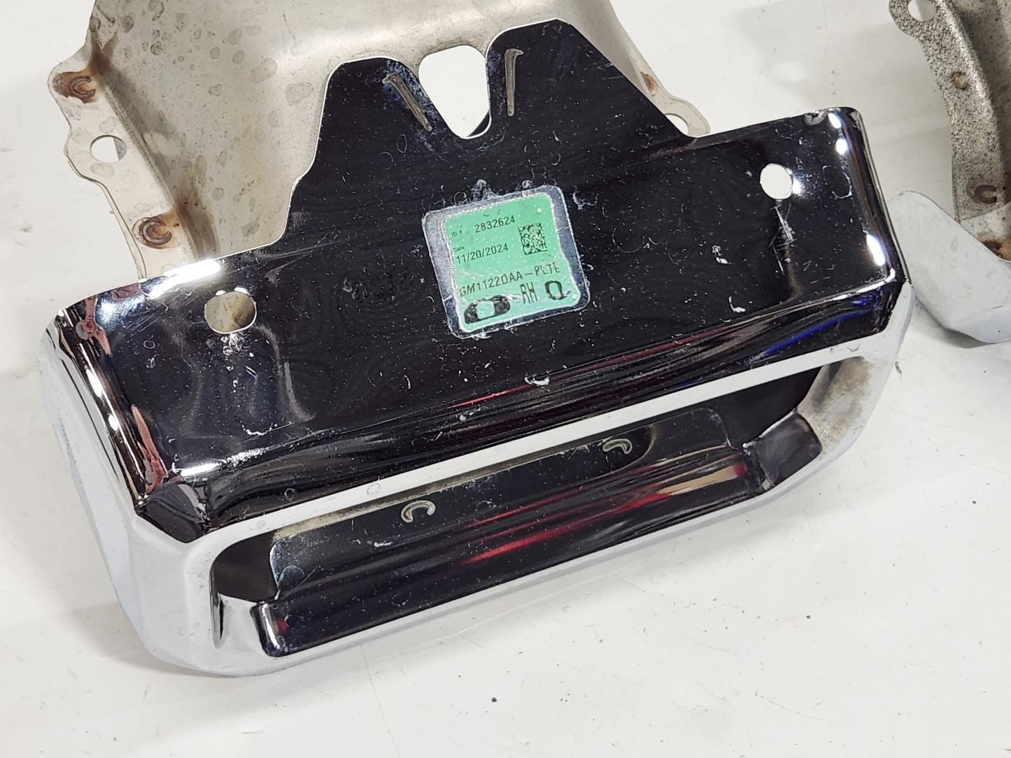 2019-2025 Chevy Silverado GMC Sierra Exhaust Bezel Chrome Tips OEM GM