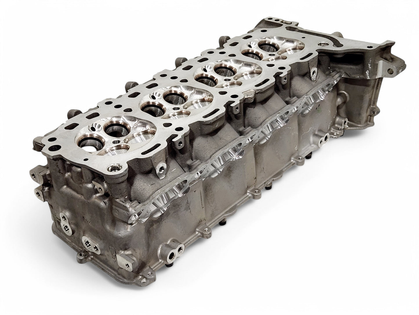 2025 Chevrolet Corvette C8 ZR1 LT7 Engine Cylinder Head Right Passenger OEM