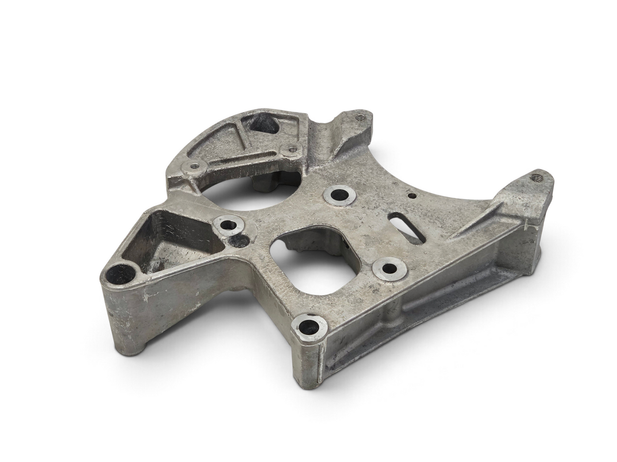 2005-2013 Chevy Corvette C6 Power Steering Pump Bracket OEM GM 12578067