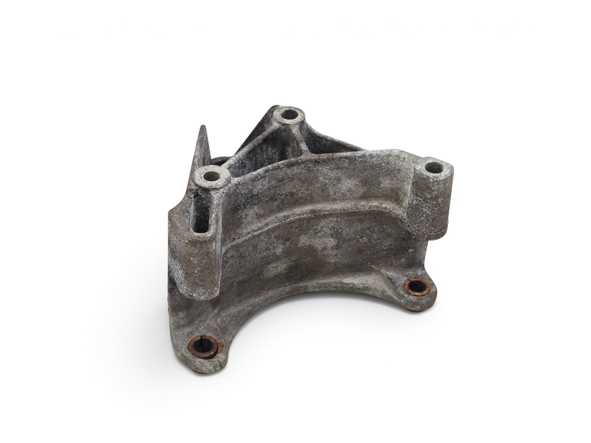 2010-2015 Chevy Camaro SS 6.2L Alternator bracket with idler OEM GM 12610789