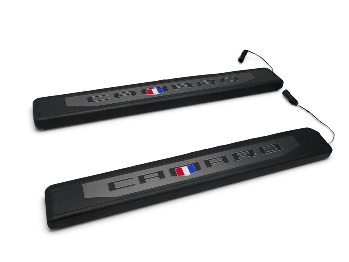 2016-2024 Chevrolet Camaro Coupe Illuminated Door Sill Plates 84127637 *READ*