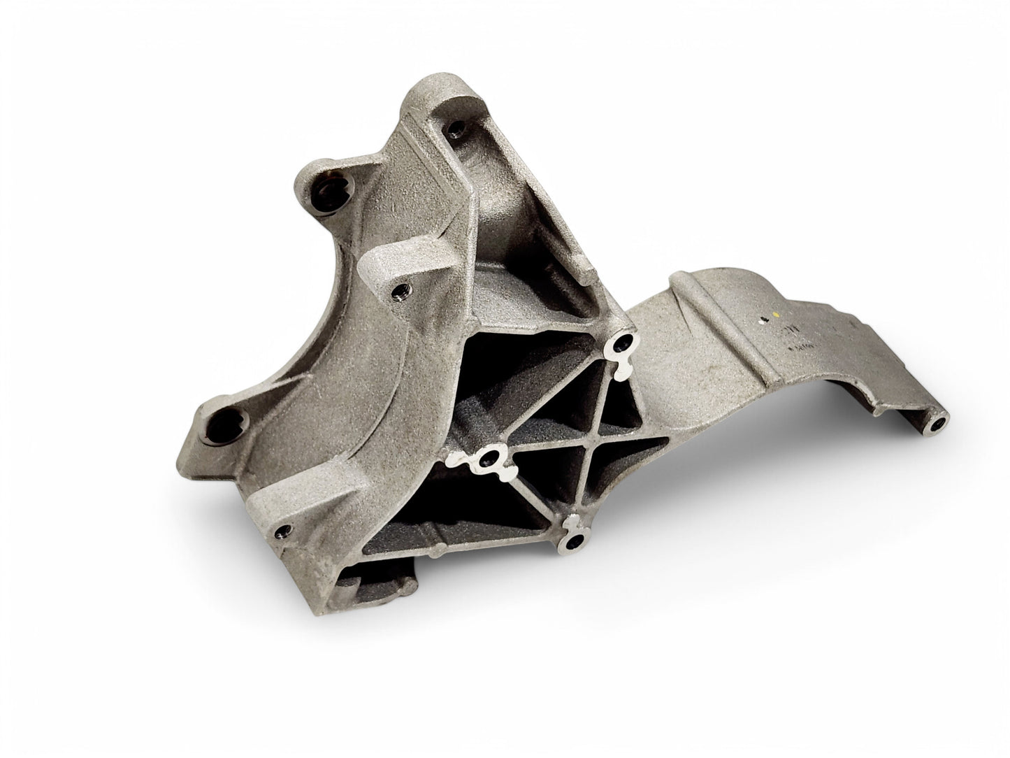 4.8L 5.3L 6.0L 6.2L Alternator Power Steering Pump Bracket OEM GM 12567922