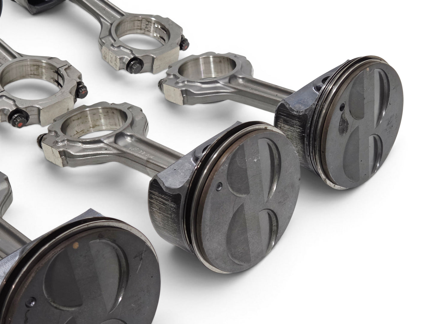 Corvette C6 Z06 LS7 7.0L Titanium Connecting Rods with Pistons OEM GM
