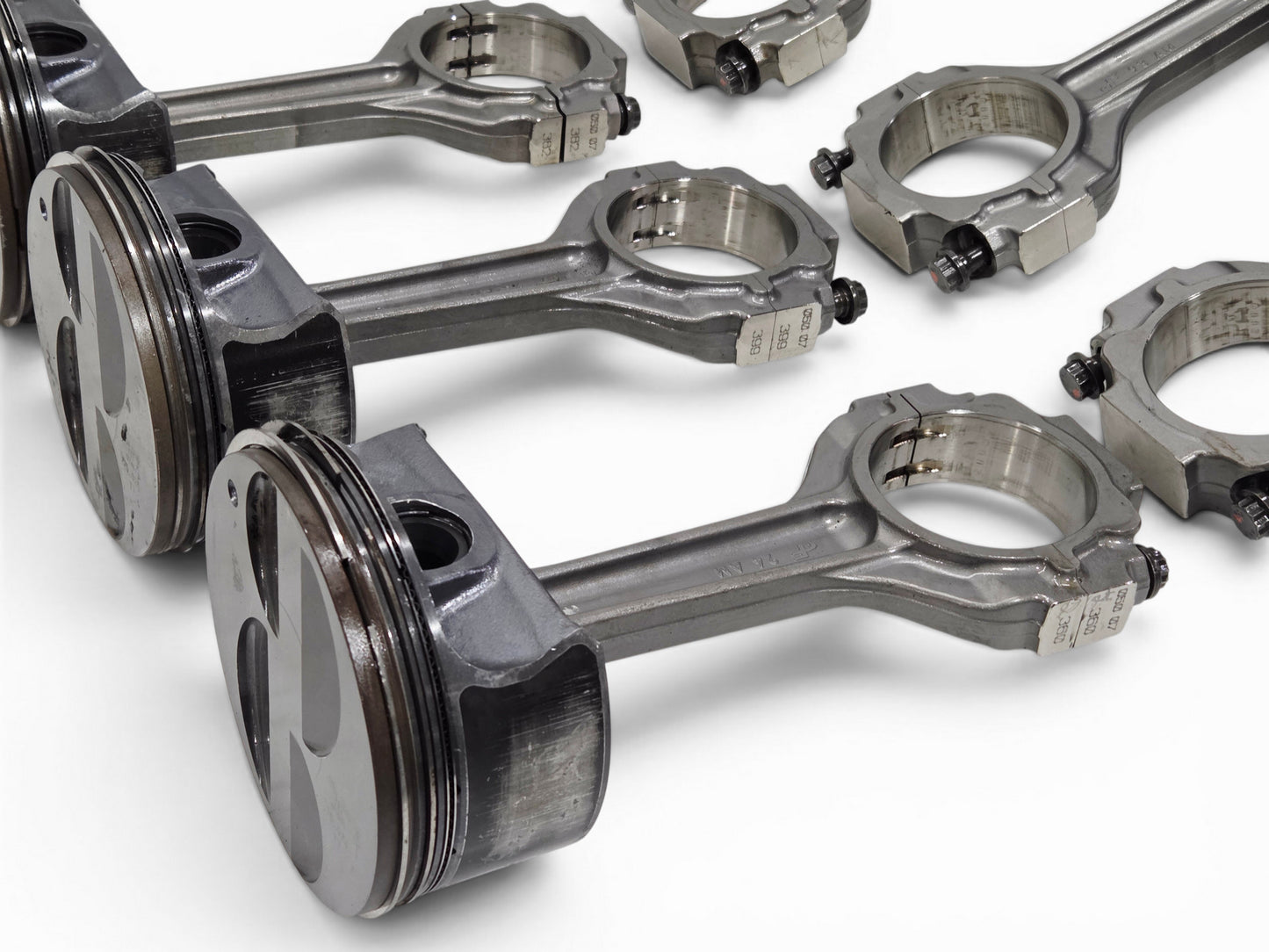 Corvette C6 Z06 LS7 7.0L Titanium Connecting Rods with Pistons OEM GM