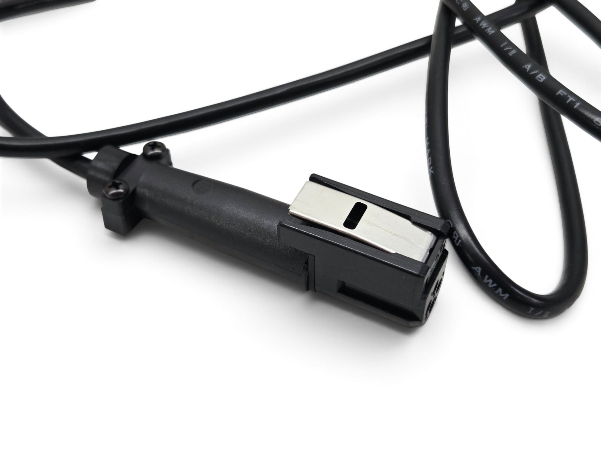 Send it Auto Parts OEM Ferrari battery charger connector cable with black housing and metal locking clip