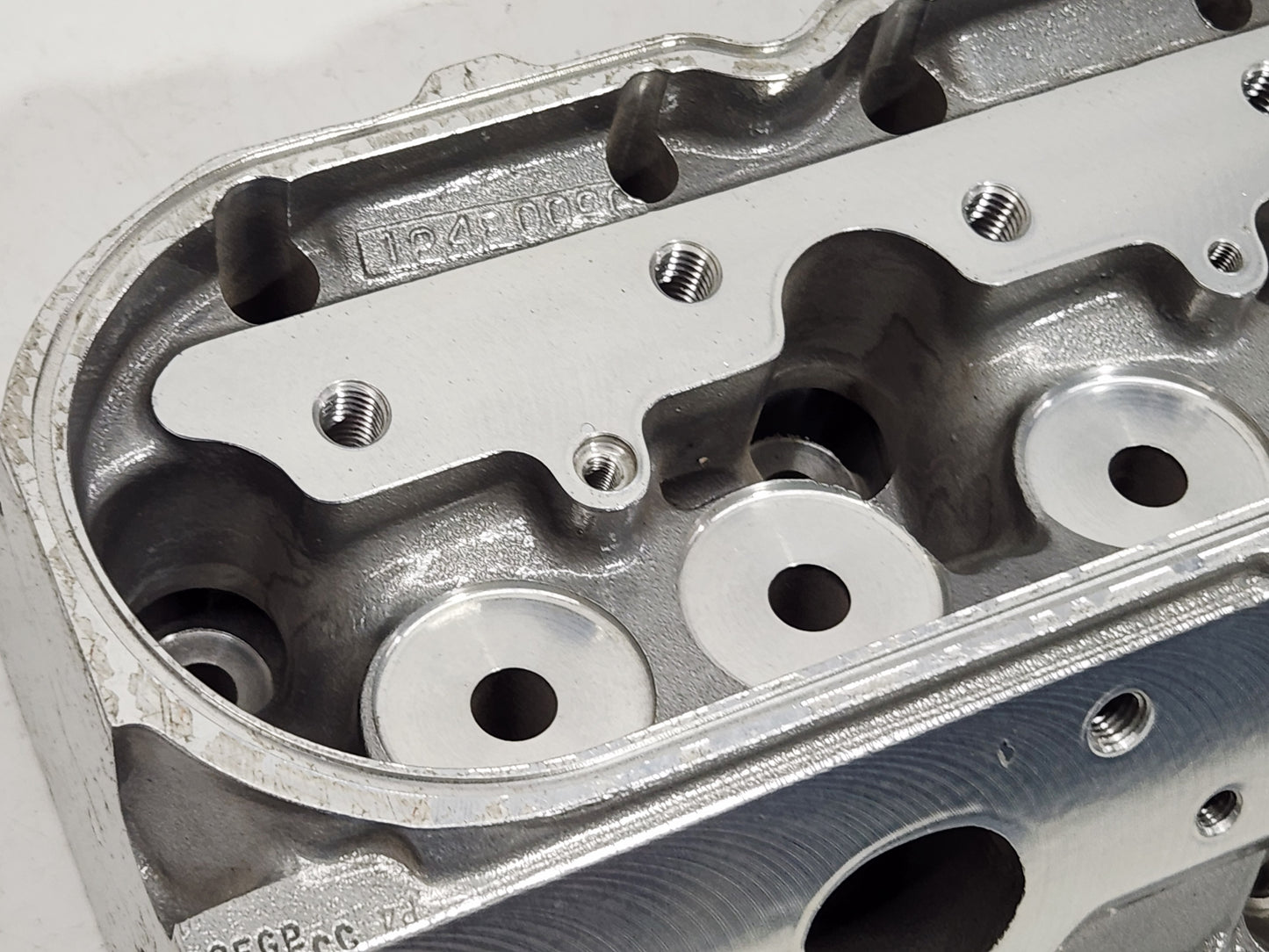 GM Performance C5R Racing Cylinder Head - Clear Coated for Display