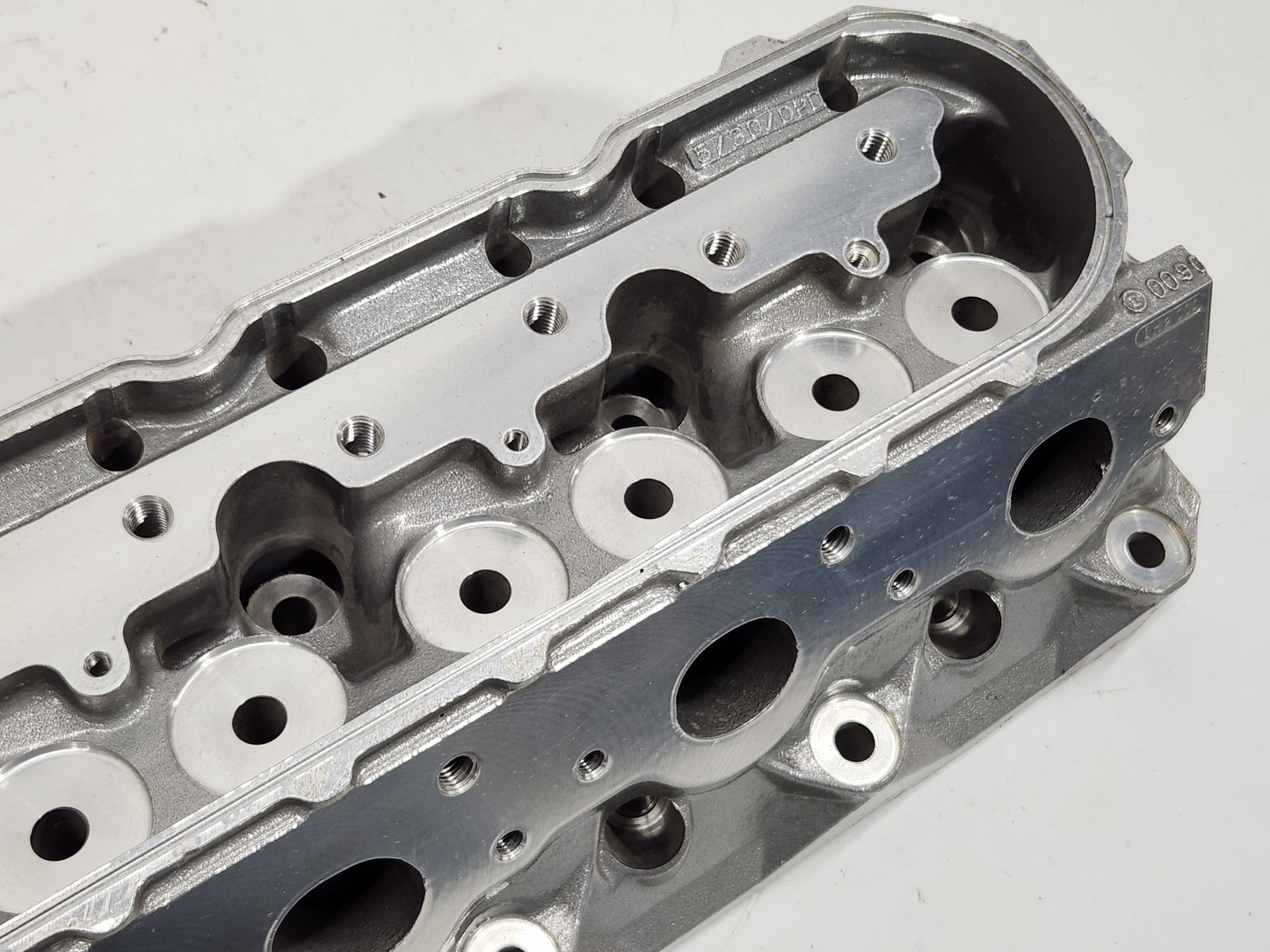 GM Performance C5R Racing Cylinder Head - Clear Coated for Display