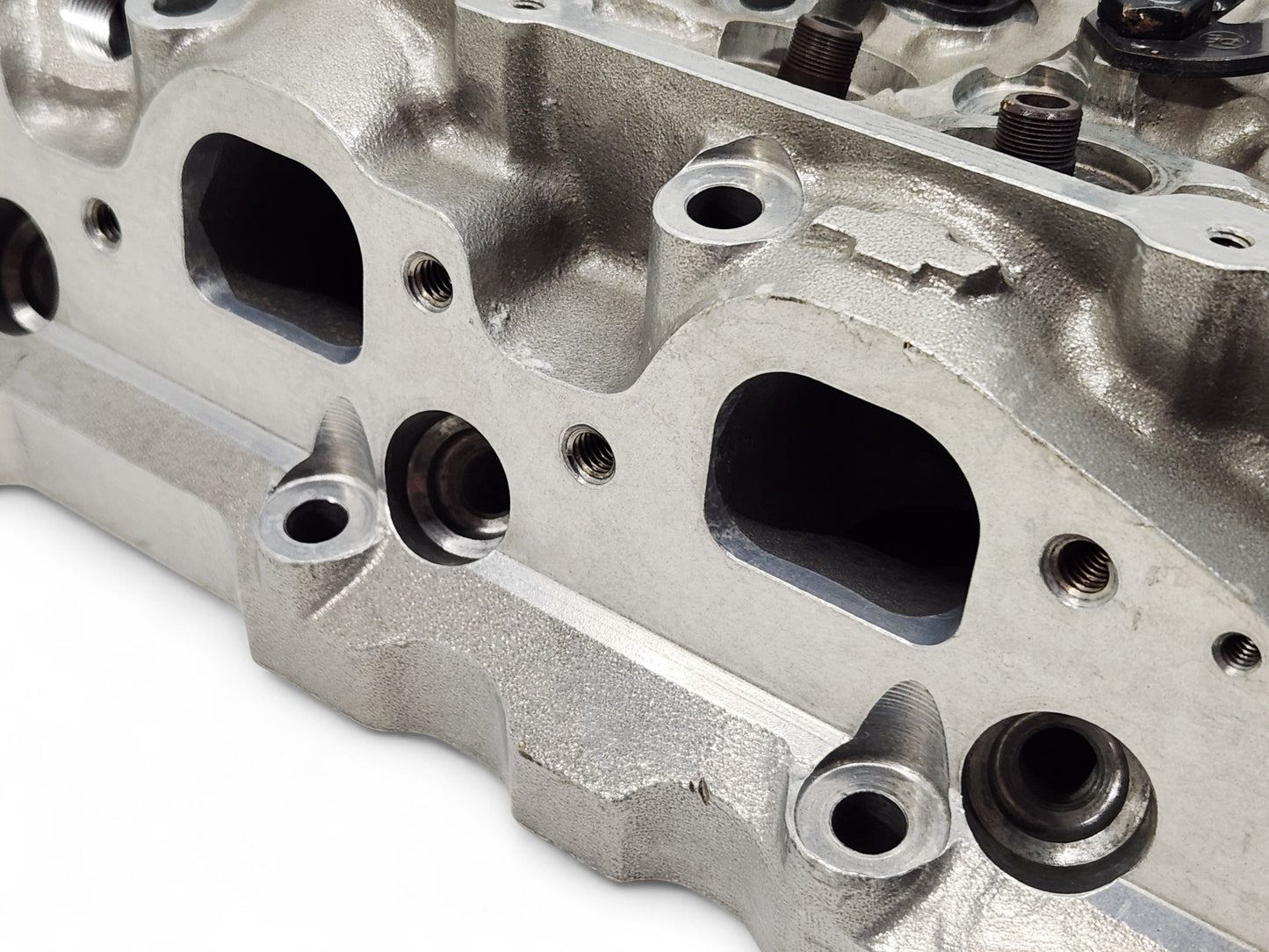 GM Performance Parts Big Block 391 Bowtie Oval Port Cylinder Head *READ*