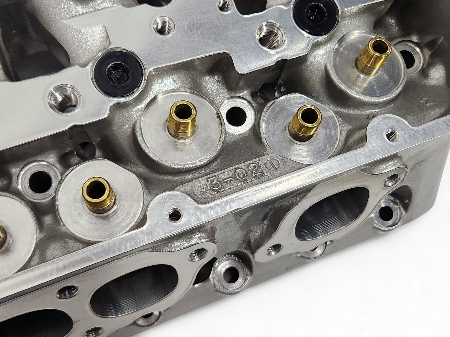 GM SB2.2 SBC CNC Performance Cylinder Head 12480011 - Clear Coated for Display