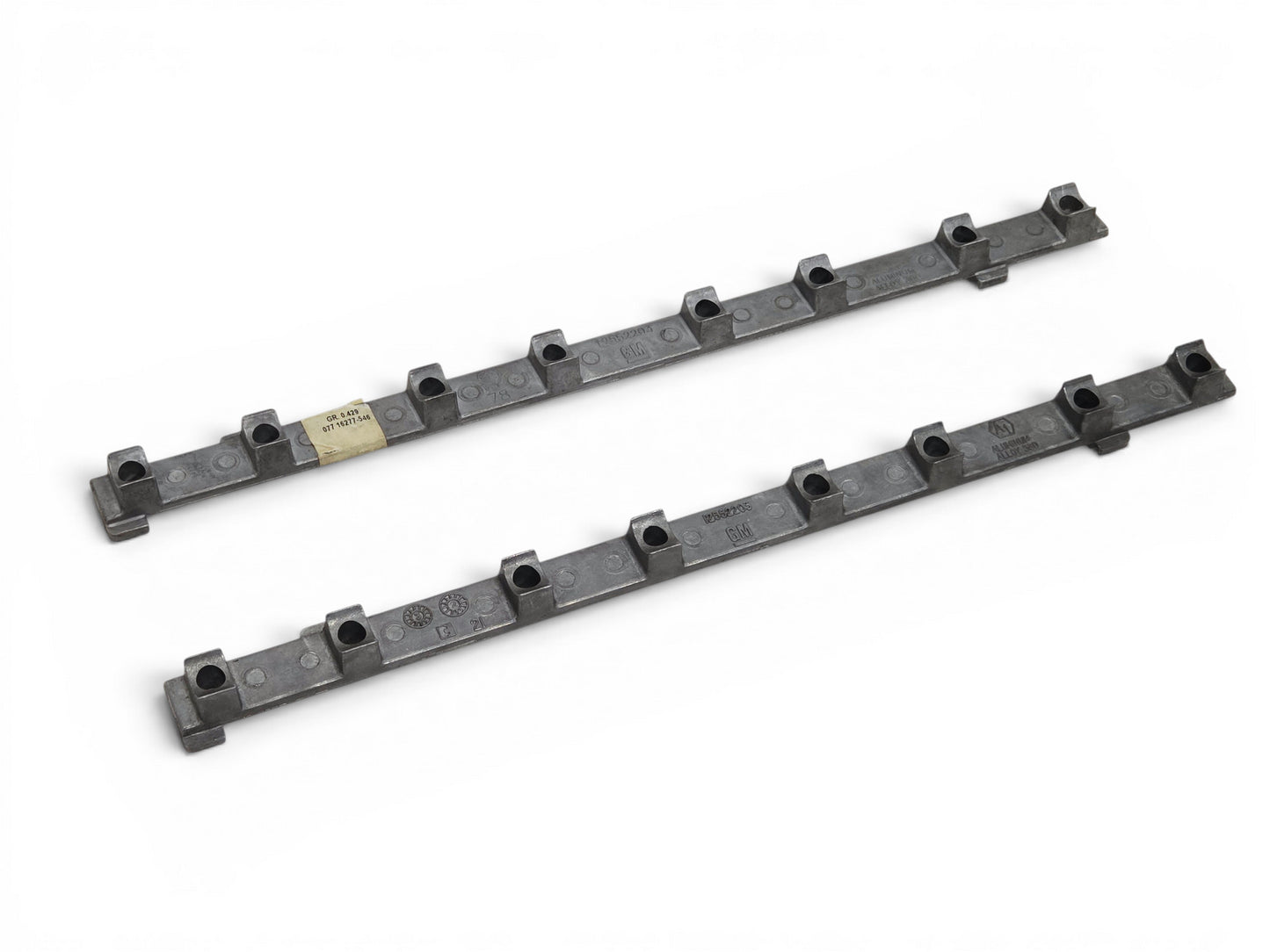 LS1 LS2 LS6 Engine Rocker Arm Stand Support Pedestal OEM GM 12552203 - Pair