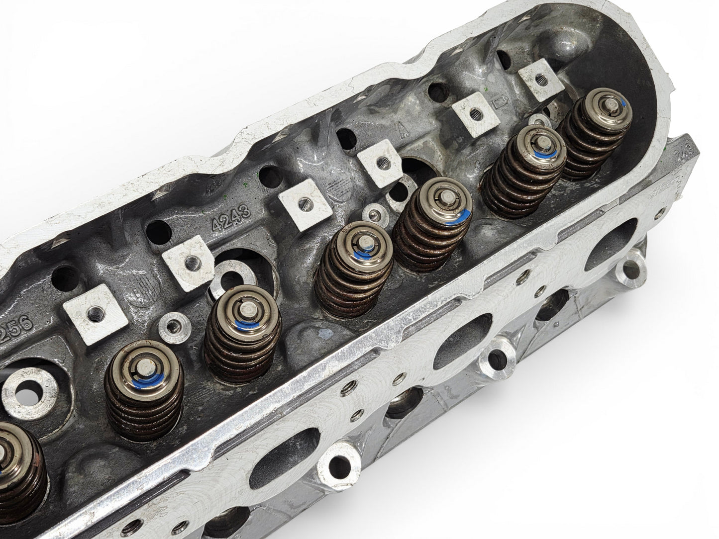 LS2 LS6 5.3 5.7 6.0 Gen III Cylinder Head 243 Casting OEM GM - Display *READ*