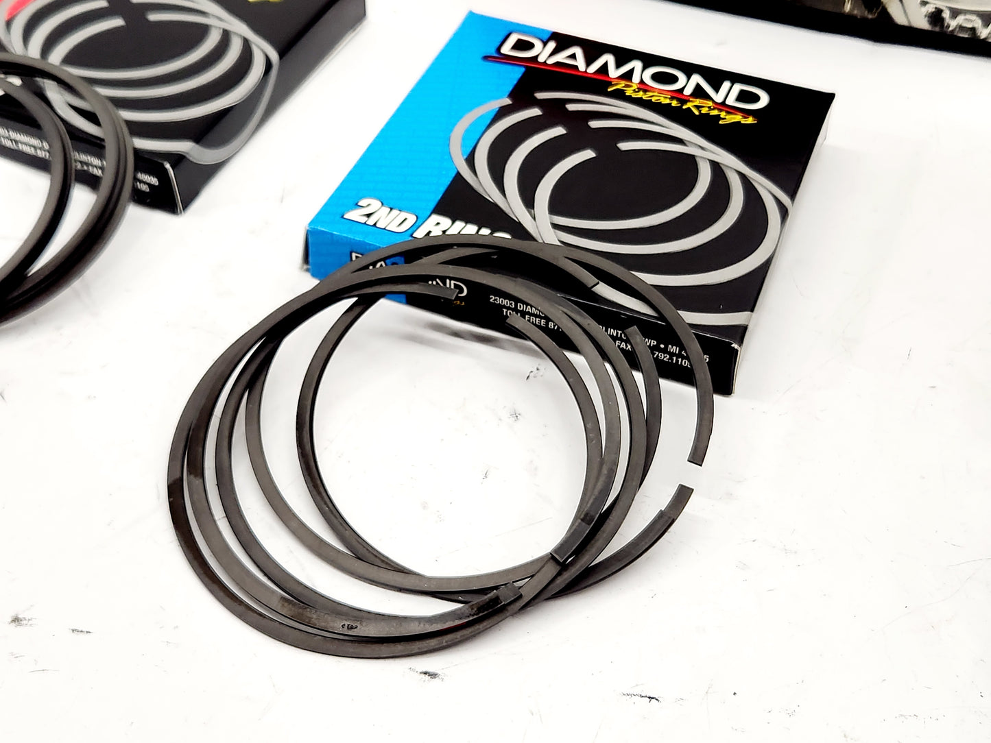 Piston Rings 4.125 Bore .43 top .43 2nd 3.0mm Oil Diamond 09084125 - Set of 8