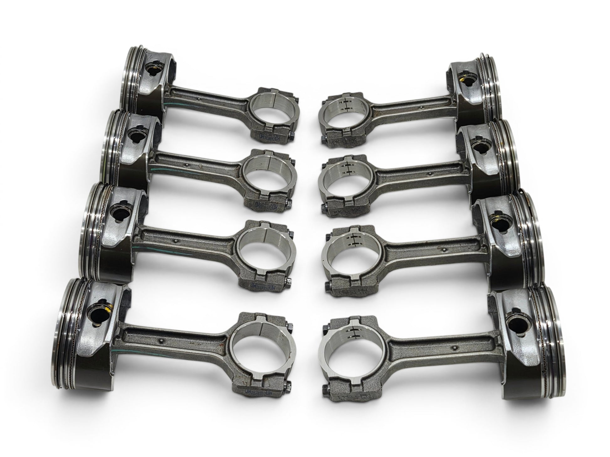 Send it Auto Parts set of 8 OEM GM 6.2L LS3 L92 L99 flat top pistons and connecting rods for V8 engines