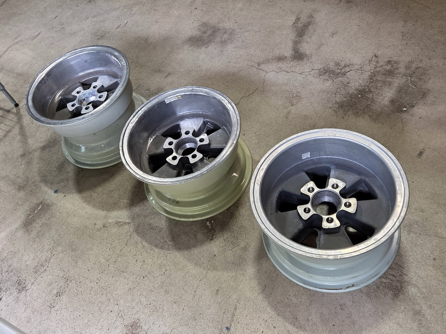 Superformance Grand Sport C2 Knockoff Replica Pin Drive Wheels - 3 Wheels