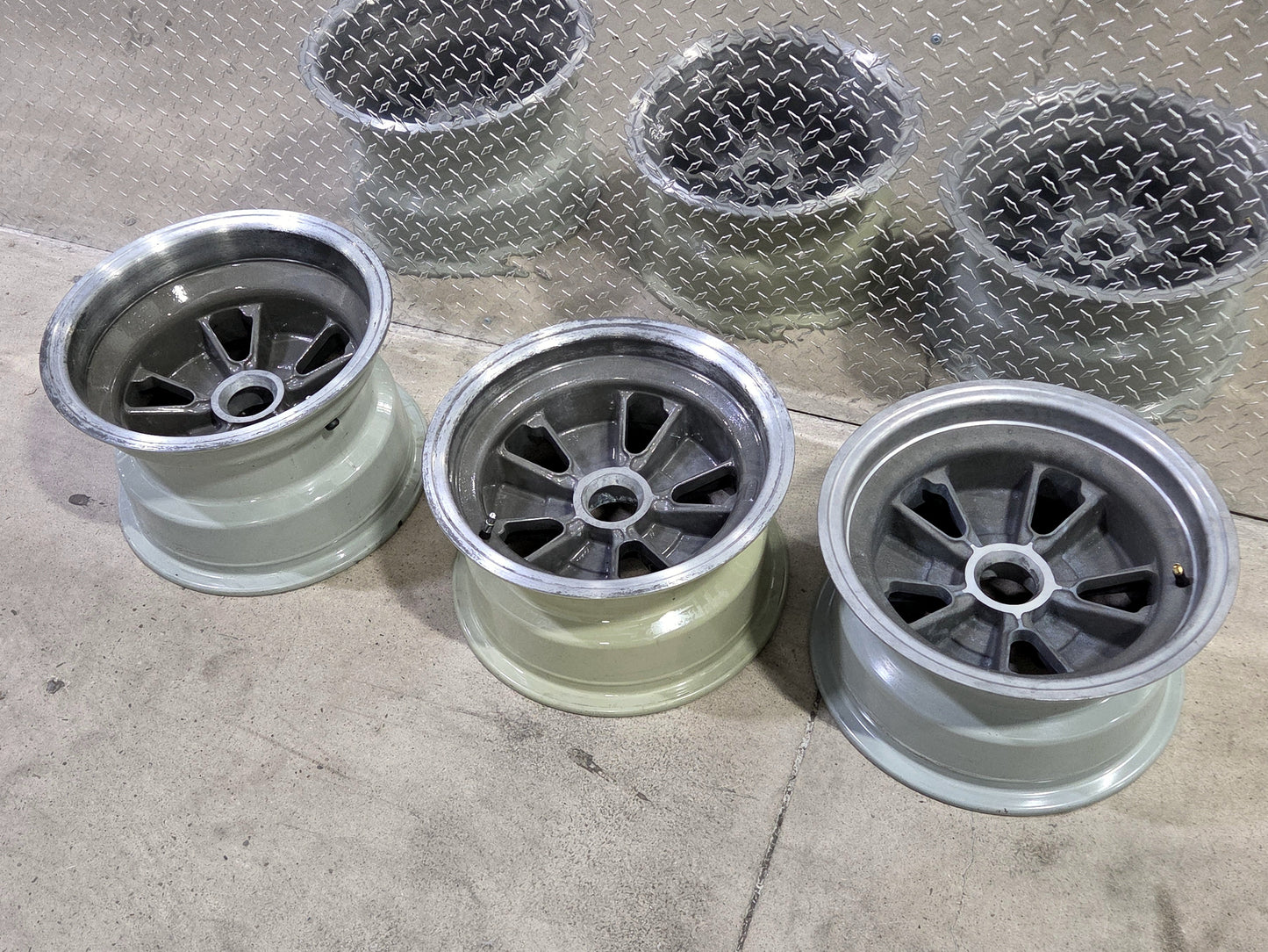 Superformance Grand Sport C2 Knockoff Replica Pin Drive Wheels - 3 Wheels