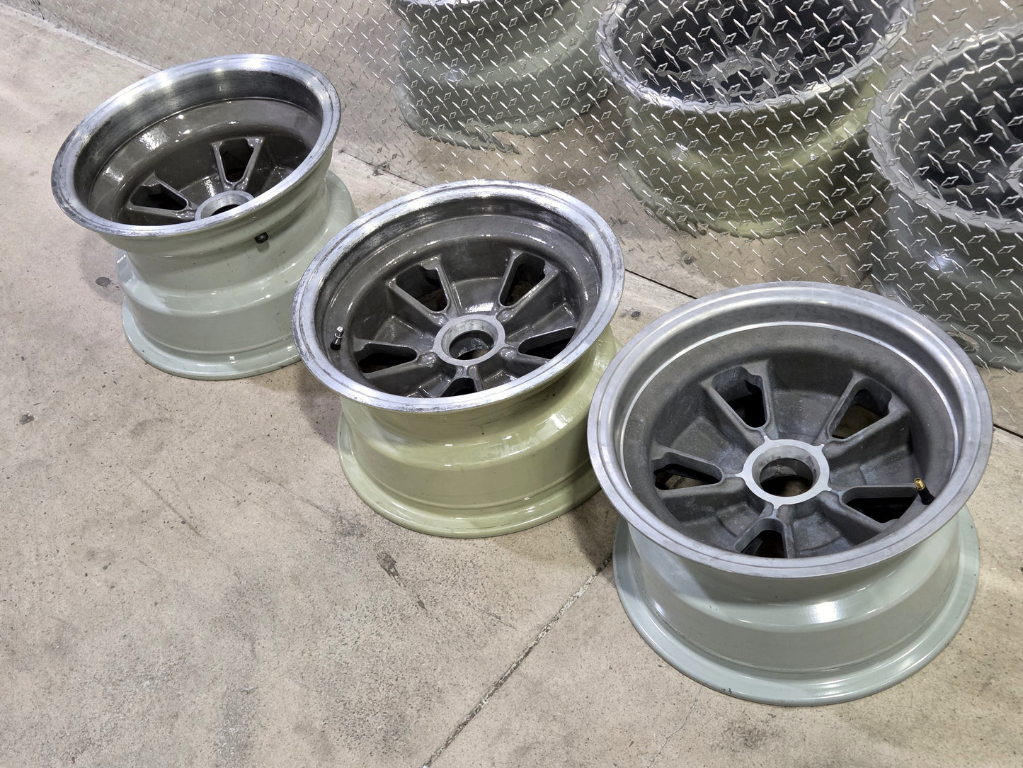 Superformance Grand Sport C2 Knockoff Replica Pin Drive Wheels - 3 Wheels