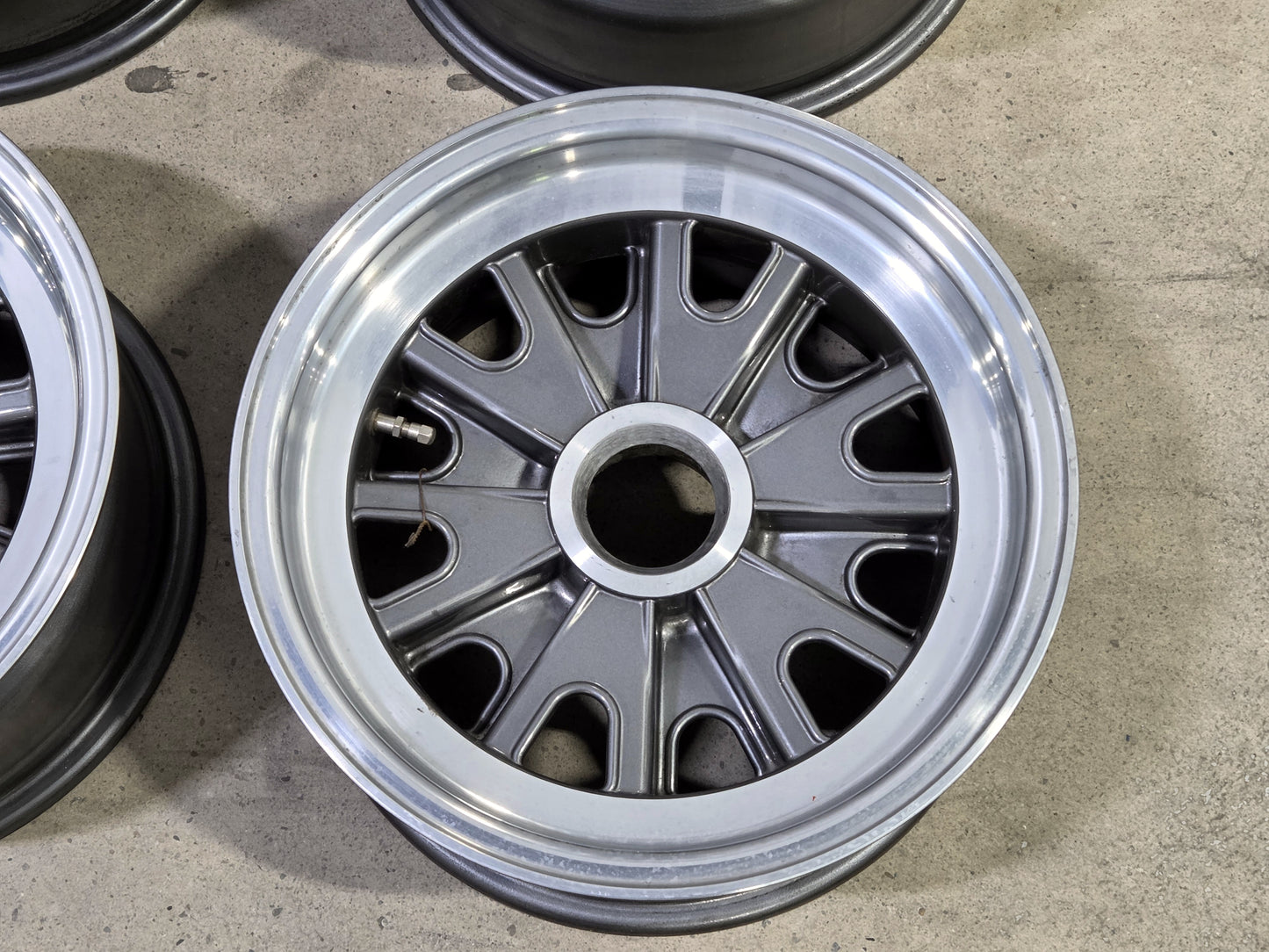 Superformance WAW Cobra Replica Knockoff 5x115 Pin Drive Wheels