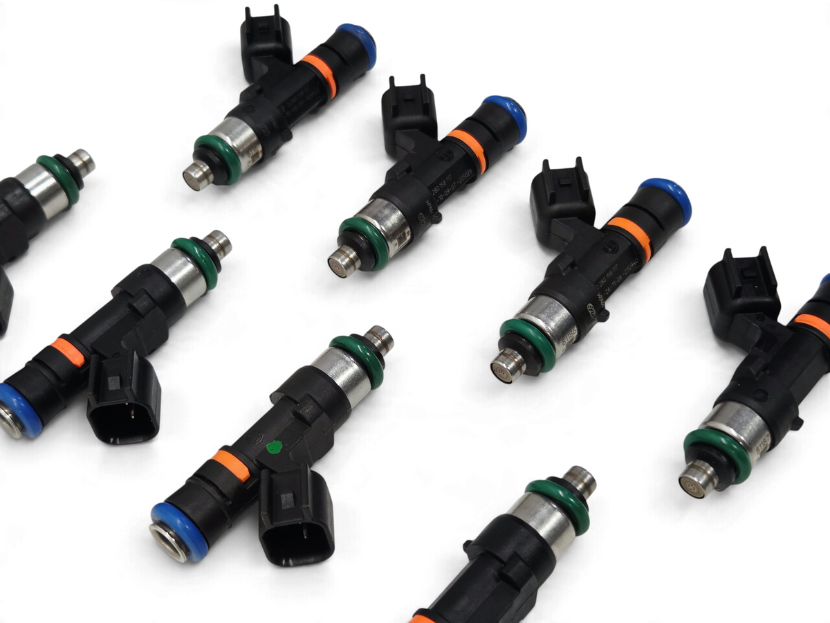 Send it Auto Parts set of eight genuine Bosch 0280158117 550cc EV14 fuel injectors with black bodies