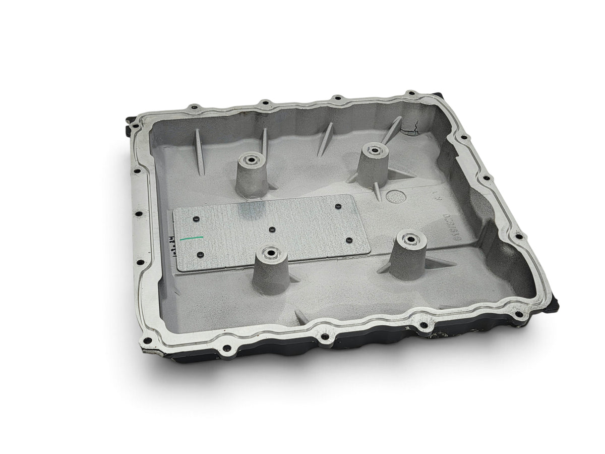 Send it Auto Parts damaged OEM GM supercharger cover lid for Chevy Camaro ZL1 6.2L LT4 engine with visible cracks