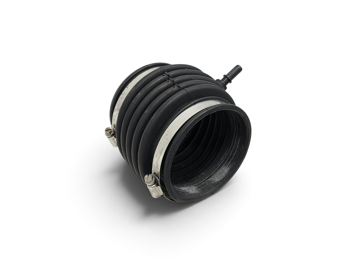 Send it Auto Parts OEM black rubber air cleaner MAF duct for 2005-2007 Chevy Corvette C6 6.0L V8 engine