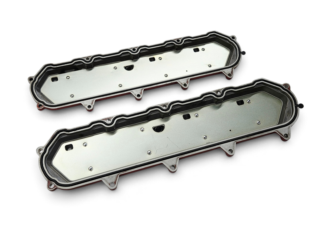Send it Auto Parts OEM GM valve covers for 2020-2026 Chevy Corvette C8 6.2L LT2 engine, showing underside view.