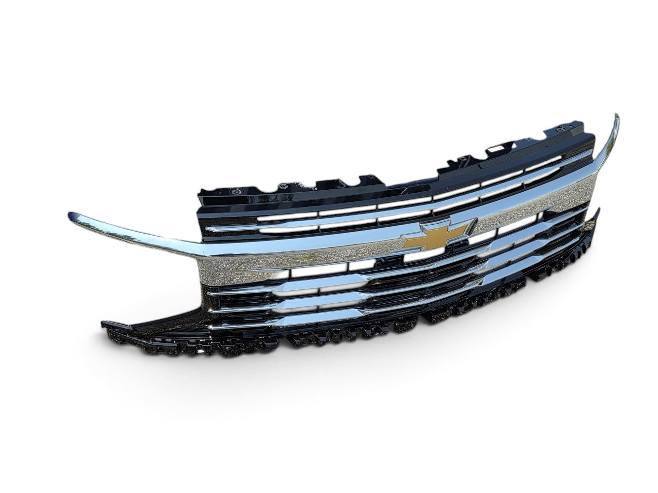 Send it Auto Parts genuine OEM chrome and black front grille assembly for 2025-2027 Chevrolet Tahoe and Suburban