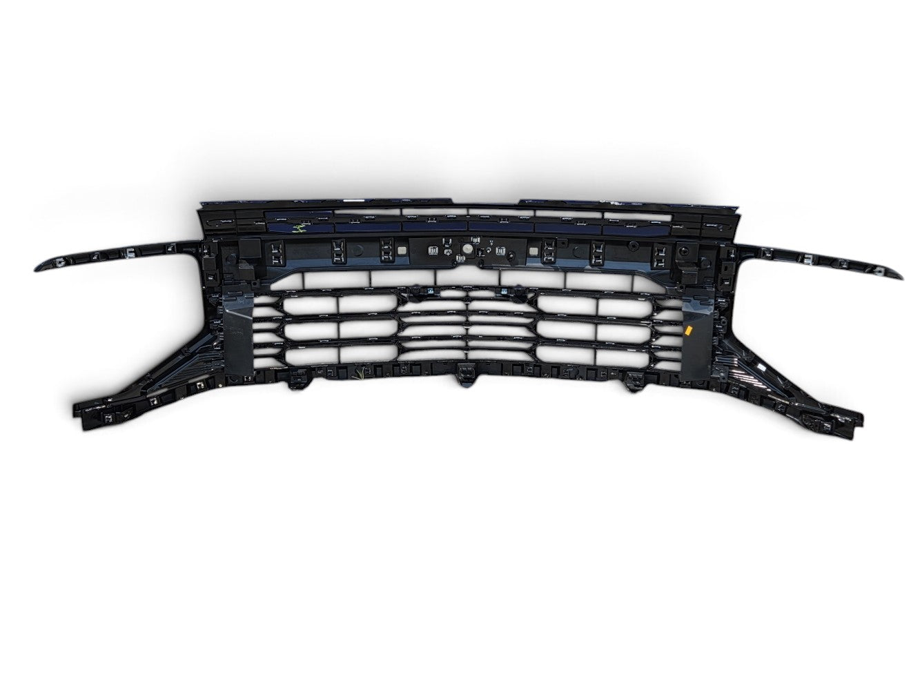 Send it Auto Parts OEM black front grille assembly for 2025-2027 Chevrolet Tahoe and Suburban models